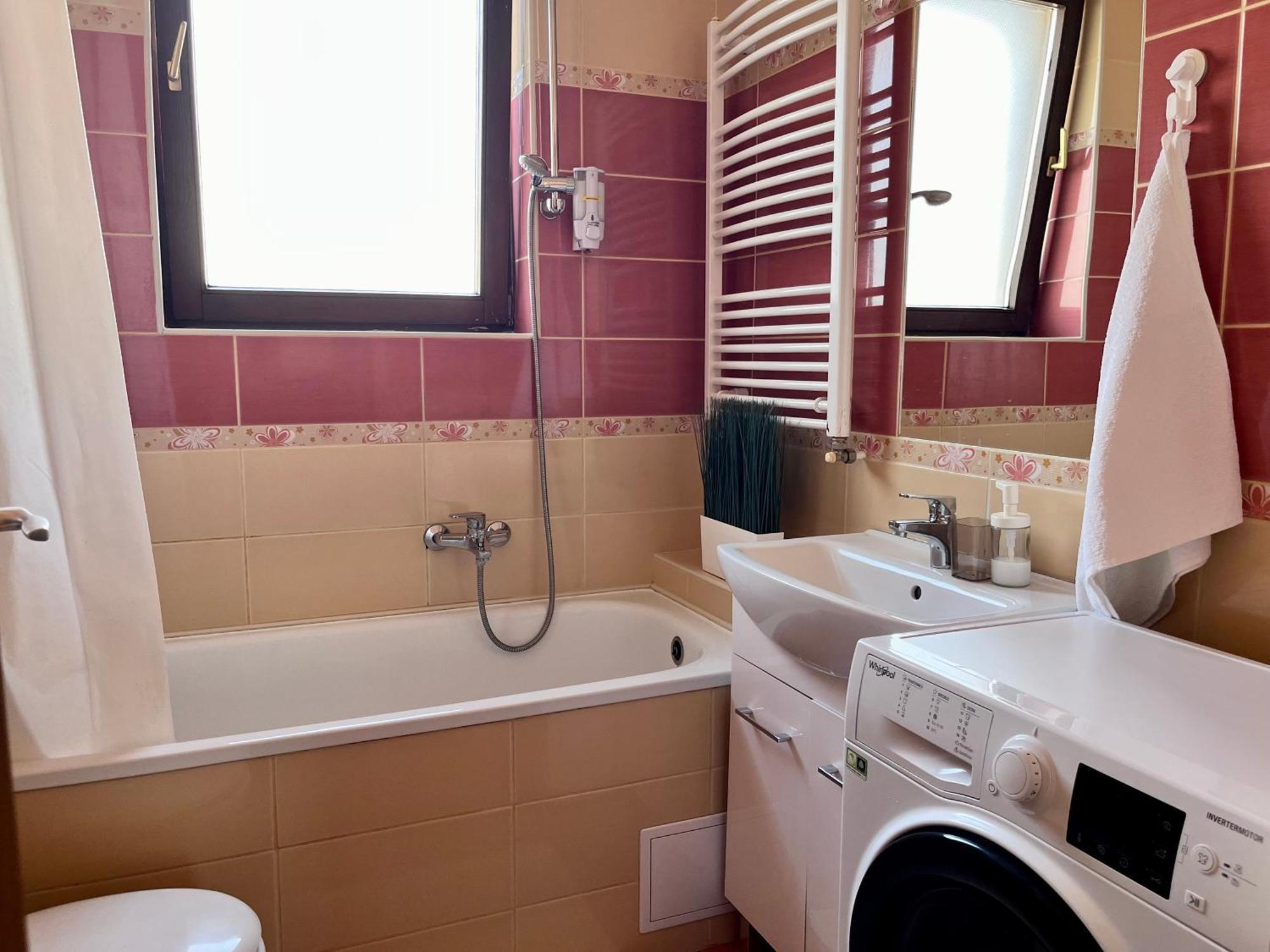 מישקולץ Treasure Box Apartman מראה חיצוני תמונה